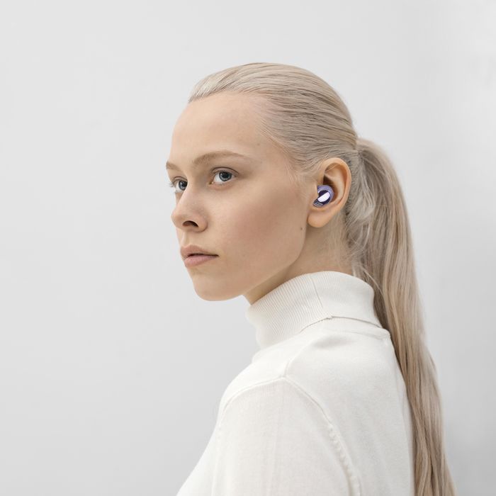 BLUETOOTH SMART EARBUDS + LAVENDER MICROPHONE